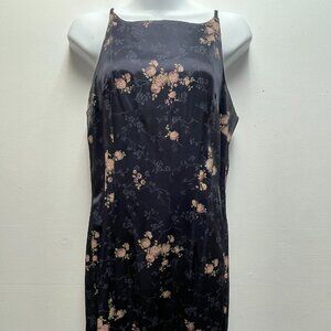 Black floral short dress
